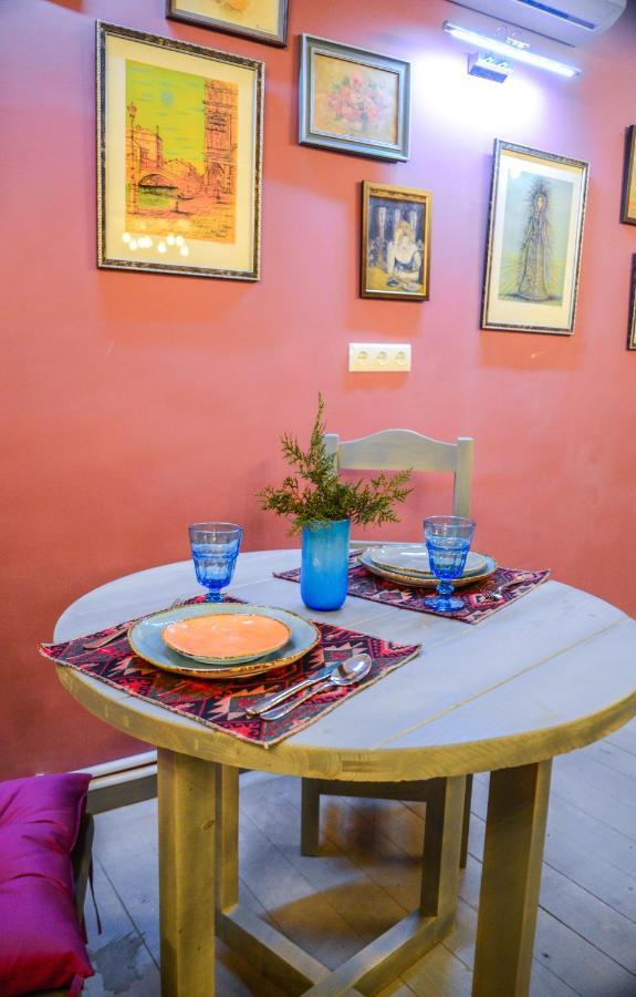 Paxlava Guesthouse & Restaurant Dilijan Bagian luar foto